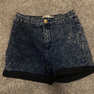 Acid wash super high waisted shorts